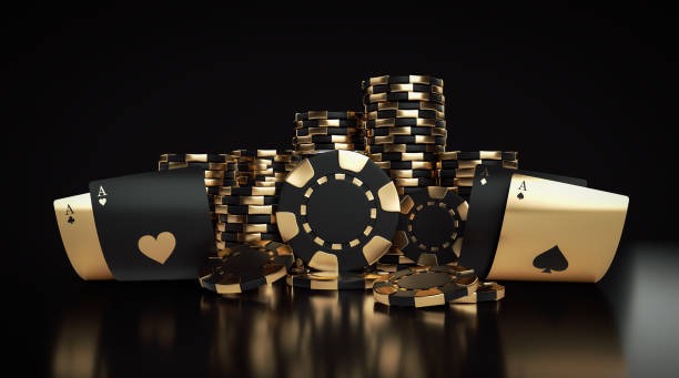 Live roulette wheel spinning with dealer announcing results